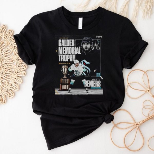 2022 2023 Calder Memorial Trophy Winner Matty Beniers Seattle Kraken Poster shirt3