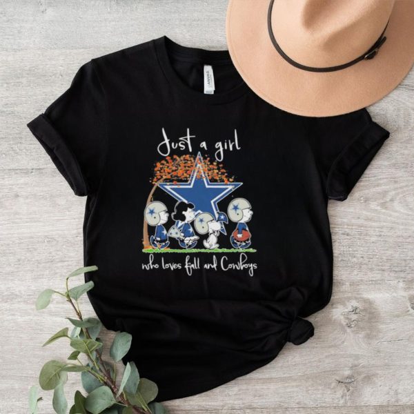 Official The Peanuts Just a girl who loves fall and Dallas Cowboys Shirt