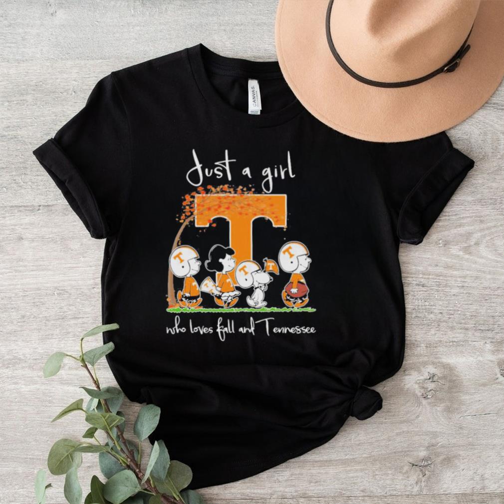 Official The Peanuts Just a girl who loves fall and Dallas Cowboys Shirt -  Limotees