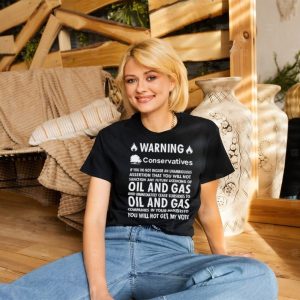 Chris Packham warning conservatives democrats no oil and gas shirt