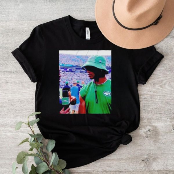 Garrett Wilson Bucket hat pic shirt