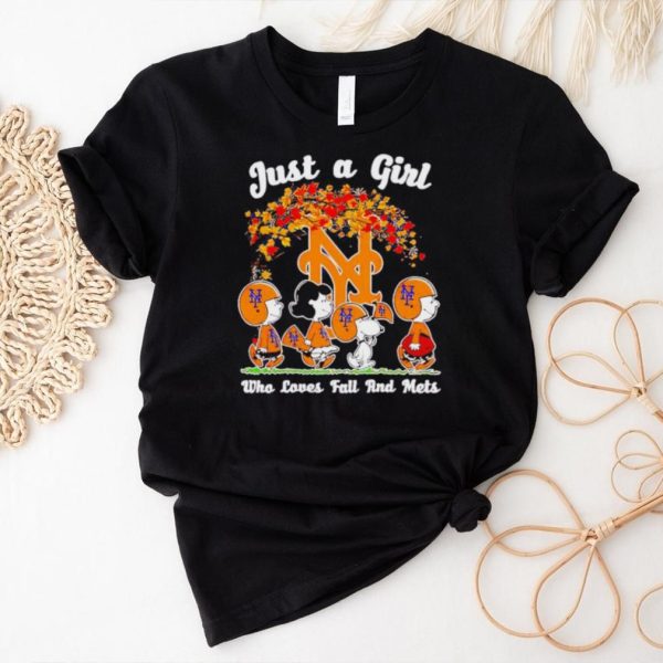 Peanuts just a girl who loves fall and Mets shirt