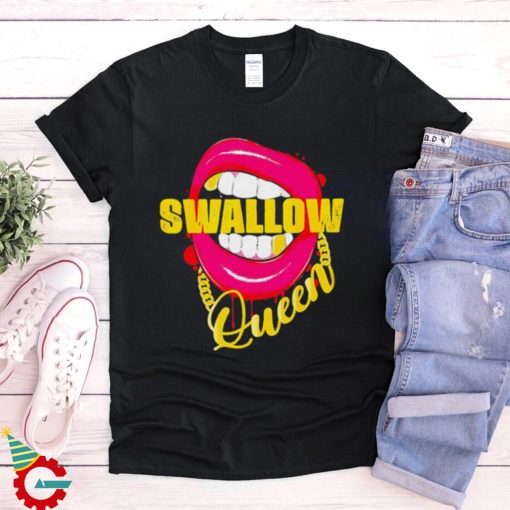 Adult Humor Swallow Queen Lips Golden Necklace Naughty Queen shirt