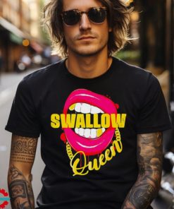 Adult Humor Swallow Queen Lips Golden Necklace Naughty Queen shirt