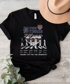 Official Detroit Tigers The Legend Of Tigers Thank You For 130 Years Signatures T Shirt