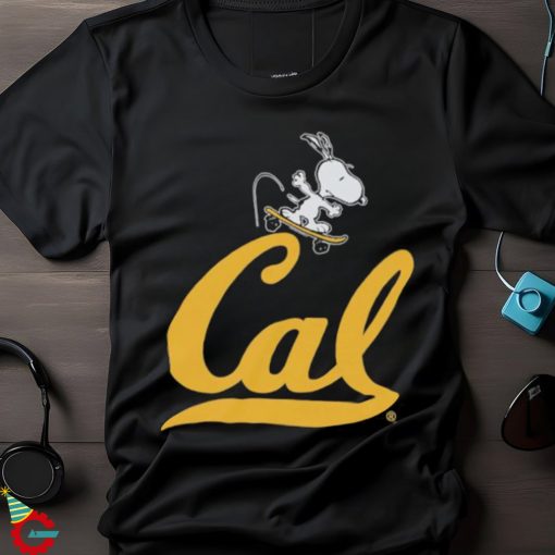 Peanuts Snoopy skateboarding California Golden Bears shirt