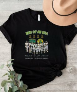 Oakland End Of An Era Thank You For The Memories Signatures Unisex Vintage T Shirt