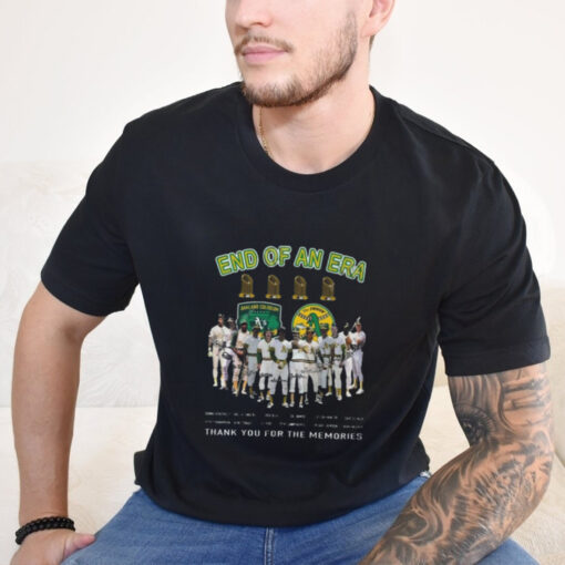 Oakland End Of An Era Thank You For The Memories Signatures Unisex Vintage T Shirt