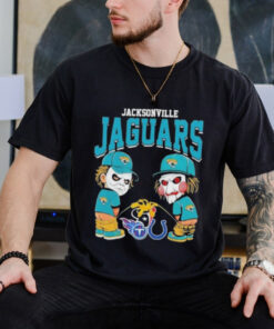 Official Michael Myers And Billy The Puppet X Jacksonville Jaguars Pee On NFL Teams Halloween 2024 Shirt