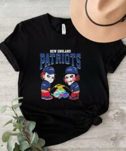 Official Michael Myers And Billy The Puppet X New England Patriots Pee On NFL Teams Halloween 2024 Shirt