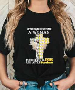 Official Never Underestimate A Woman Who Believes In Jesus And Loves Pittsburgh Steelers T Shirt