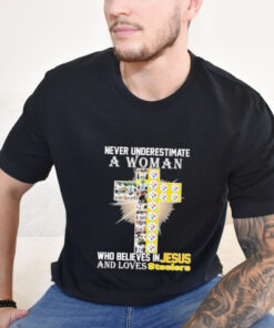 Official Never Underestimate A Woman Who Believes In Jesus And Loves Pittsburgh Steelers T Shirt