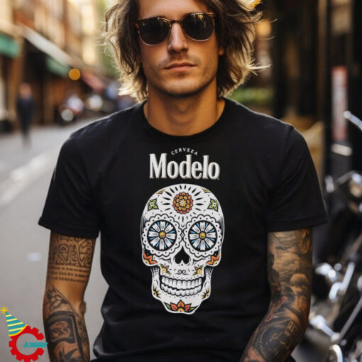 Cerveza Modelo T Shirt