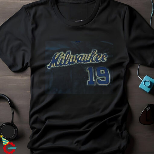 Mitchell & Ness Milwaukee Brewers #19 Cooperstown Collection 1982 Jersey