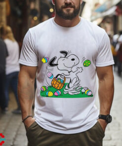 Snoopy happy easter day shirt