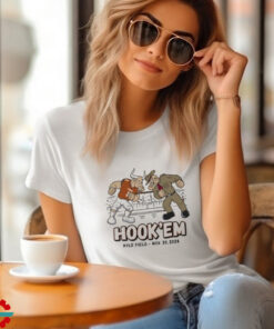 Texas Longhorns Standing Mascot Hook ‘Em Nov 30 2024 shirt