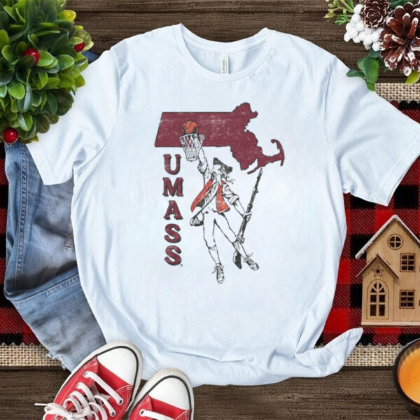 UMass Vintage Basketball Shirt