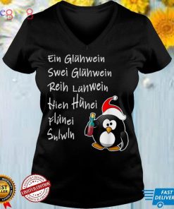 A mulled wine Swei mulled wine funny penguin for Christmas T Shirt