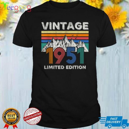 Vintage 1951 70th Birthday 70 Years Old Gift Men Women T Shirt