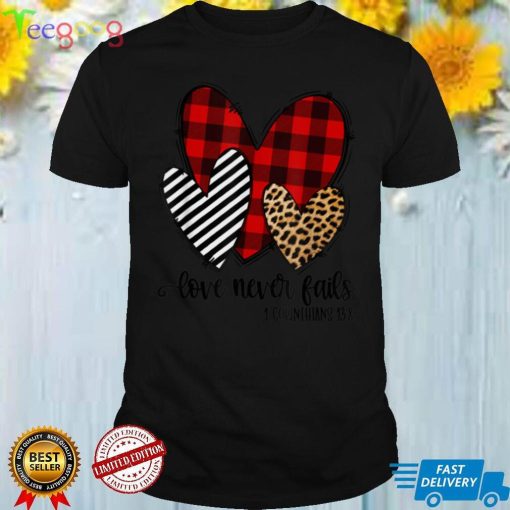 Leoparad Print Heart Valentine Gifts Love Never Fails T Shirt