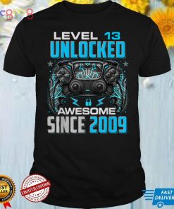 Level 13 Unlocked Awesome Since 2009 13th Birthday Gaming T Shirt