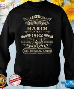 40th Birthday Gift For Legends Born March 1982 40 Years Old T Shirt