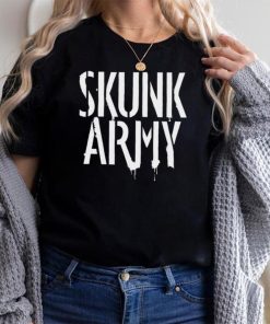 Skunk Army logo T shirt