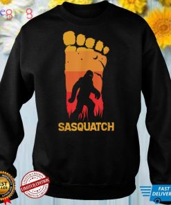 80’s Vintage Bigfoot Silhouette Sun Sasquatch Mens Womens T Shirt