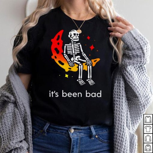Its Been Bad Skeleton Sitting On The Moon Skeleton Halloween shirt