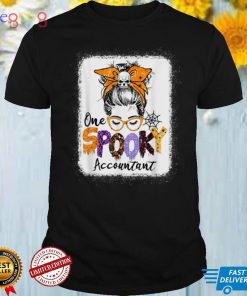 One Spooky Accountant Messy Bun Hair Skull Halloween T Shirt