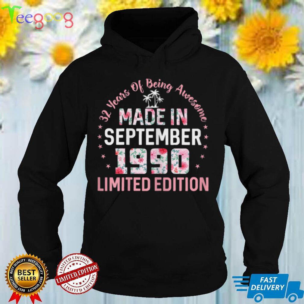 Womens 32 Years Old 32nd Birthday Made In September 1990 Floral T Shirt