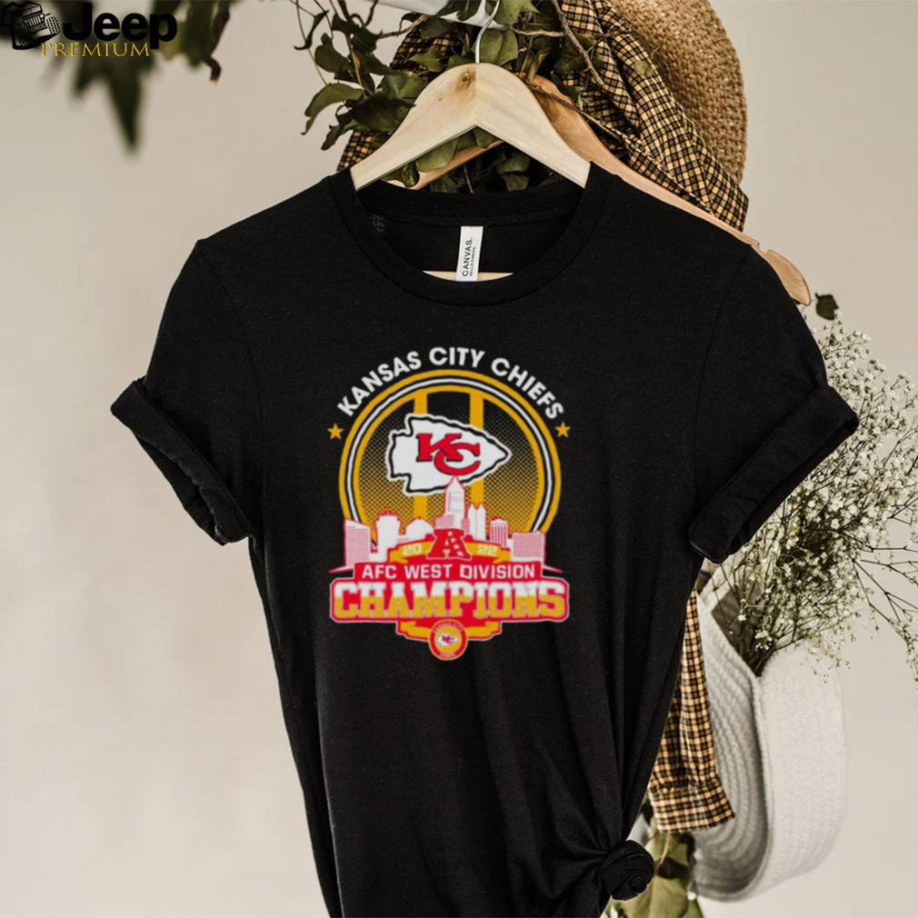 Kansas City Chiefs 2022 AFC west division Champions matchup skyline shirt