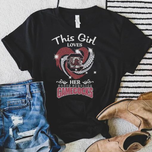 This is loves her South Carolina Gamecocks Heart 2022 shirt