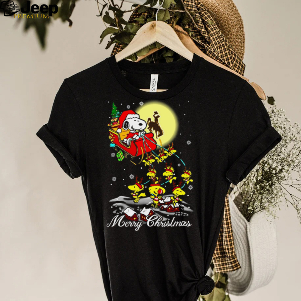 Wyoming Cowboys Santa Claus With Sleigh And Snoopy Christmas Sweatshirt