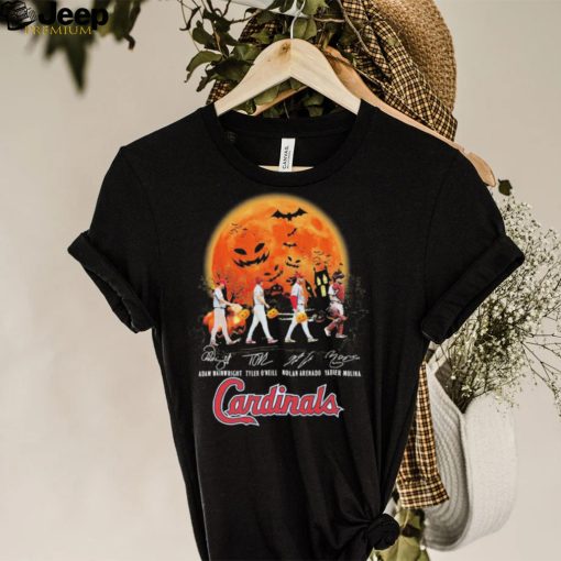 The Cardinals Adam Wainwright Tyler O’neill Nolan Arenado And Yadier Molina Abbey Road Halloween Signatures Shirt